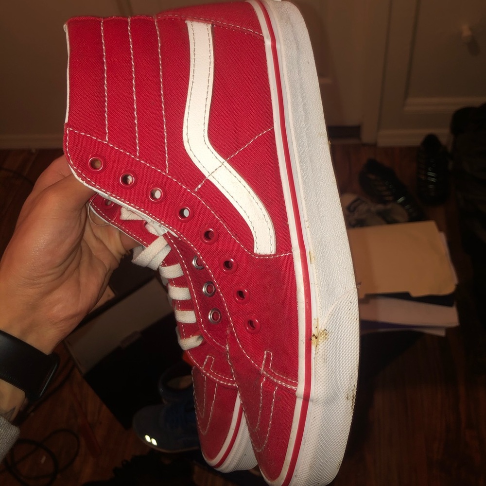 Sneakers